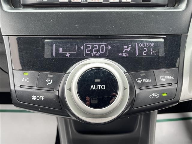 Toyota PRIUS 2013 7988484-10