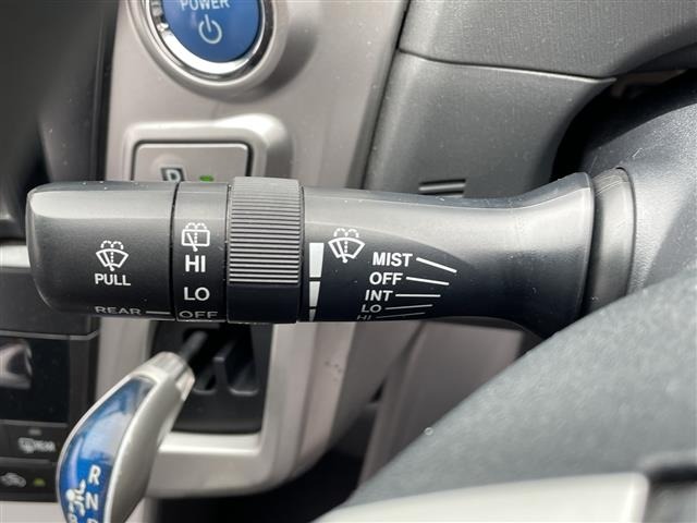 Toyota PRIUS 2013 7988484-3