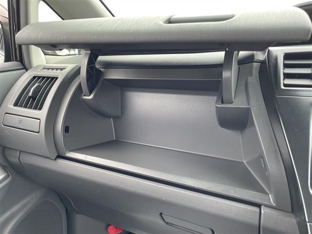 Toyota PRIUS 2013 7988484-4
