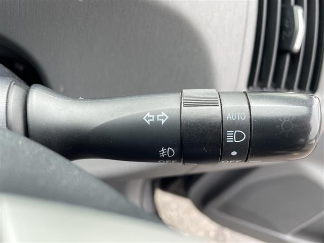 Toyota PRIUS 2013 7988484-5