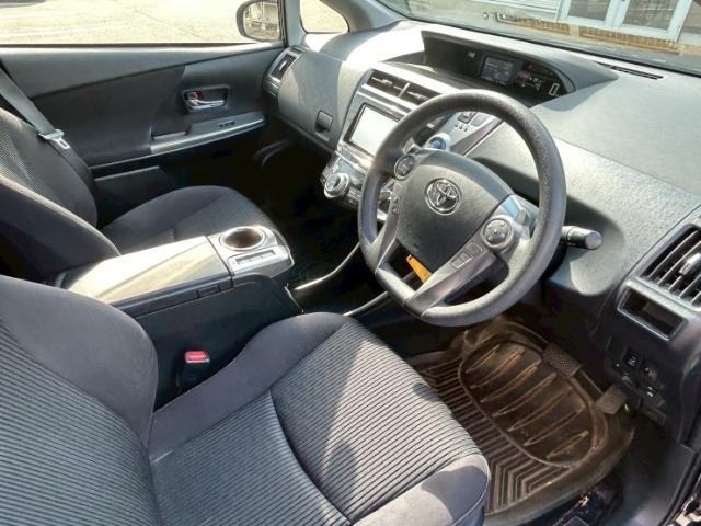 Toyota PRIUS 2015 7988485-2