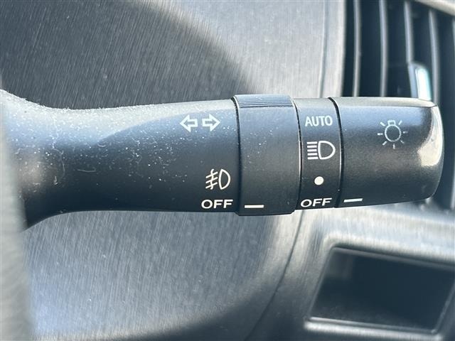 Toyota PRIUS 2015 7988486-7