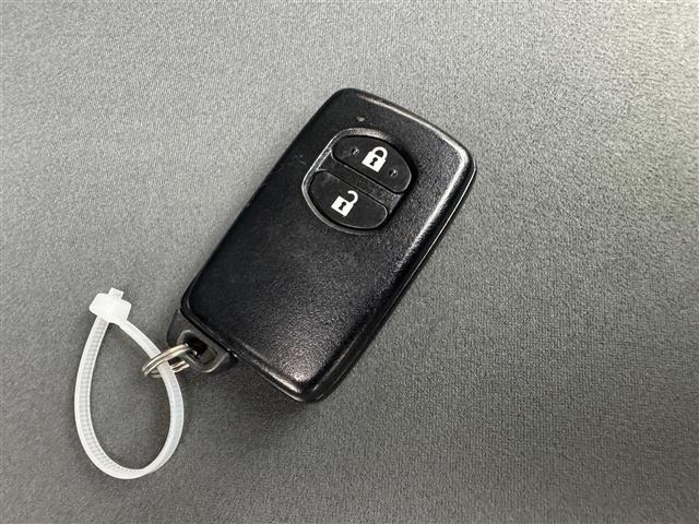 Toyota PRIUS 2011 7988493-4