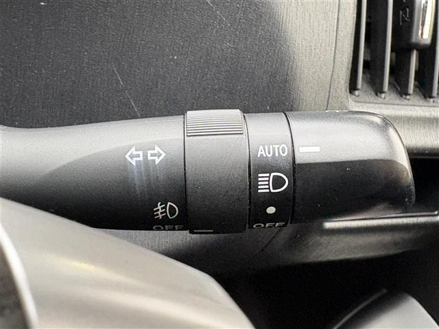 Toyota PRIUS 2015 7988495-8