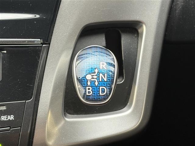 Toyota PRIUS 2015 7988495-9