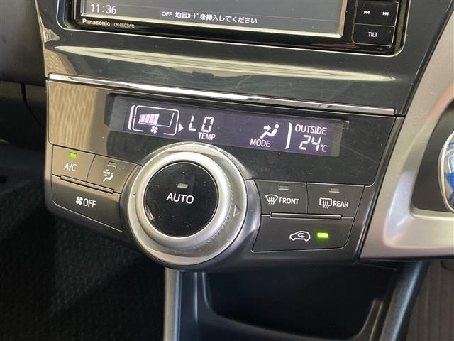 Toyota PRIUS 2017 7988496-1