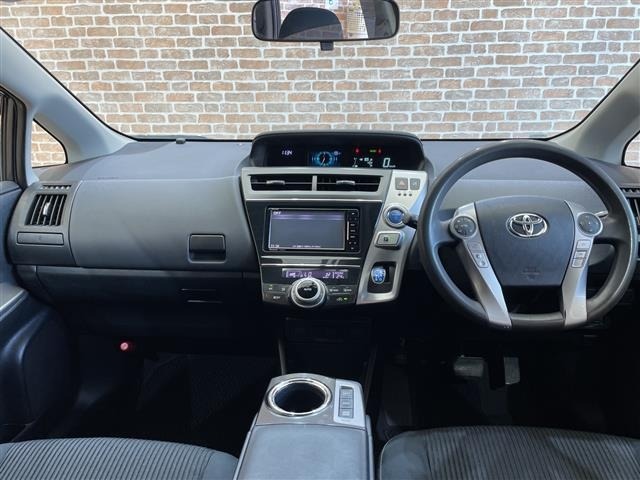 Toyota PRIUS 2017 7988496-14