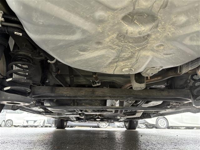 Toyota PRIUS 2020 7988497-13