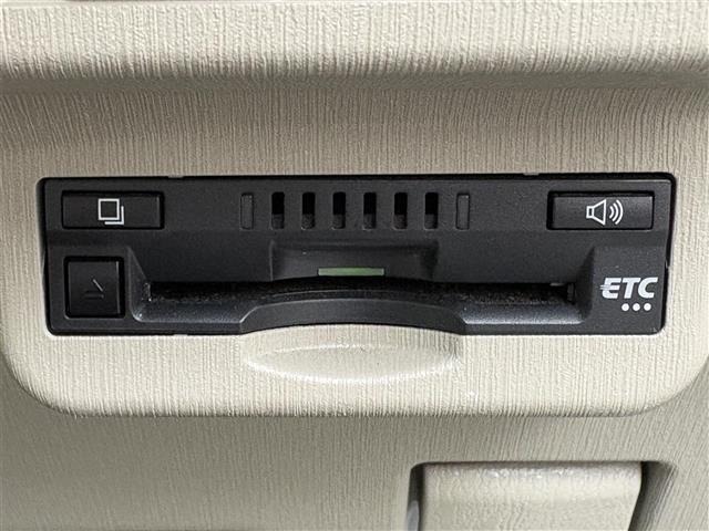 Toyota PRIUS 2020 7988497-22