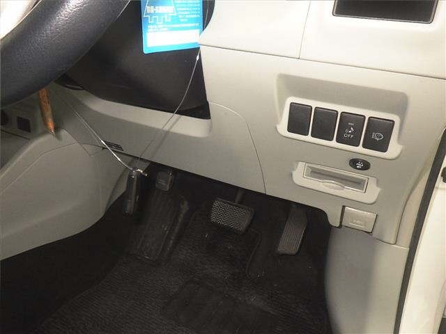 Toyota PRIUS 2011 7988513-8