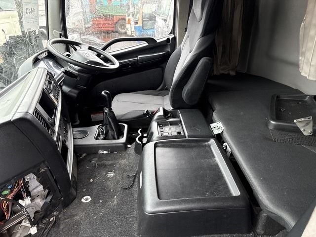 Hino PROFIA 2015 7987677-5
