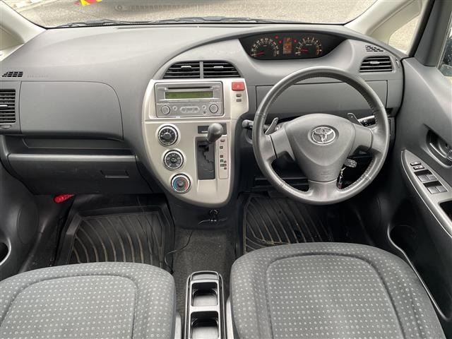 Toyota RACTIS 2009 7988551-14