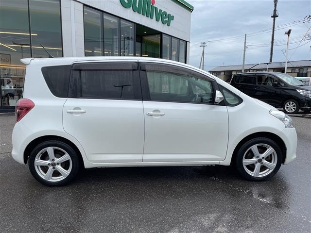 Toyota RACTIS 2009 7988551-4
