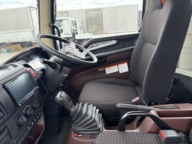 Hino RANGER 2022 7987700-5