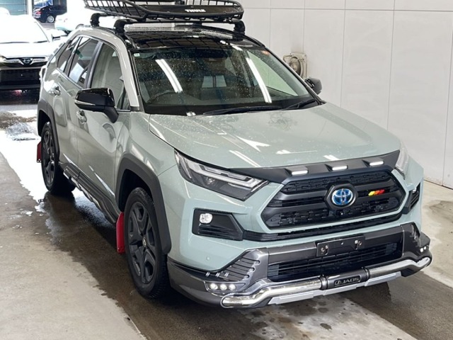 Toyota RAV4 2022 7988362-4