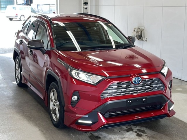 Toyota RAV4 2021 7988363-4