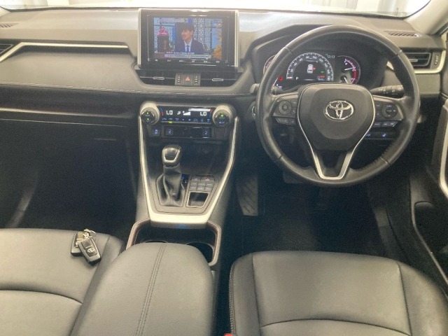 Toyota RAV4 2021 7988364-3