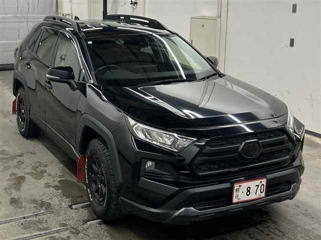 Toyota RAV4 2021 7988372-0
