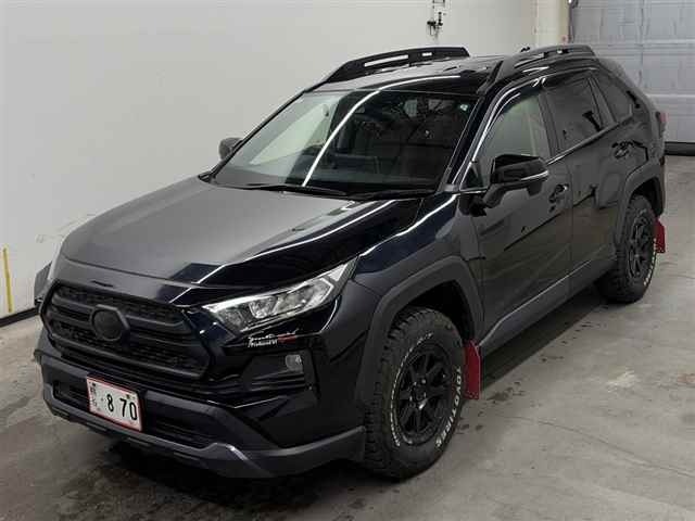 Toyota RAV4 2021 7988372-4