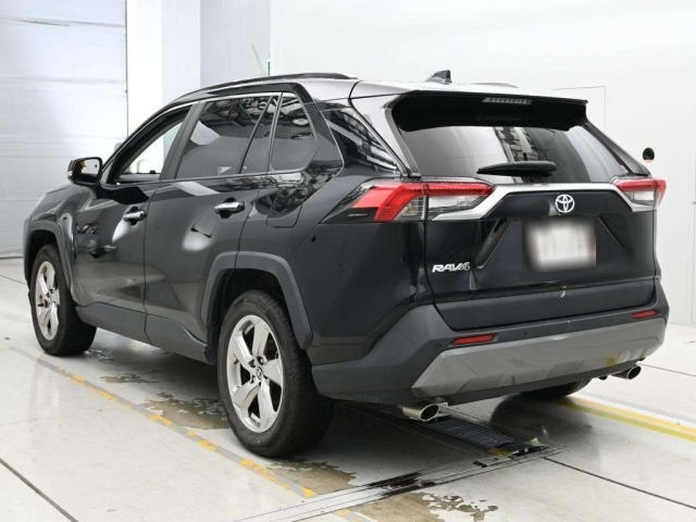 Toyota RAV4 2021 7988383-6