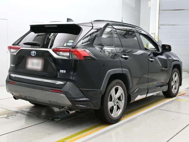 Toyota RAV4 2019 7988384-1
