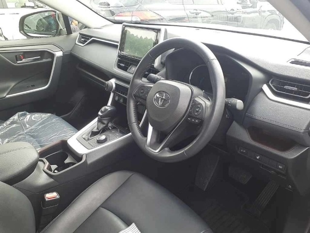 Toyota RAV4 2019 7988386-9