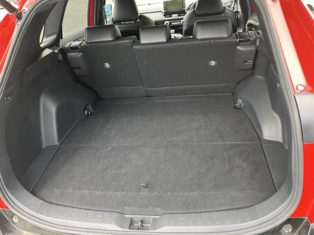 Toyota RAV4 2021 7988389-12