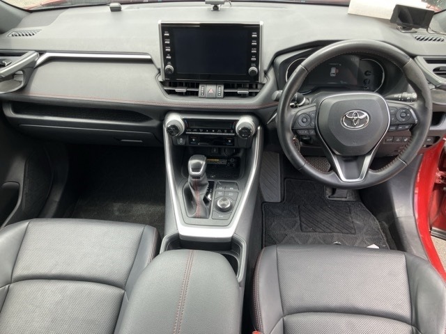 Toyota RAV4 2021 7988389-4