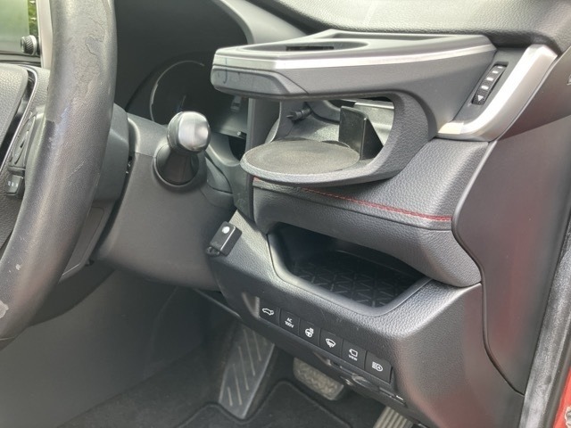 Toyota RAV4 2021 7988389-6