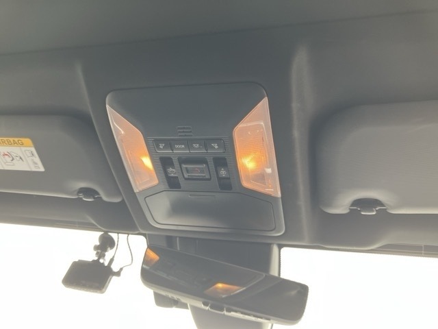 Toyota RAV4 2021 7988389-7