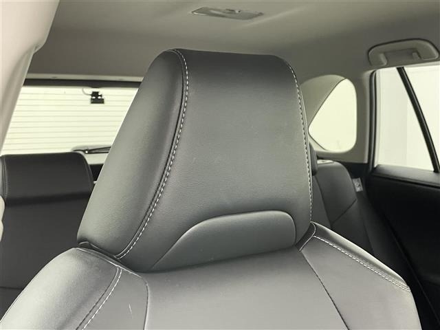Toyota RAV4 2021 7988409-5