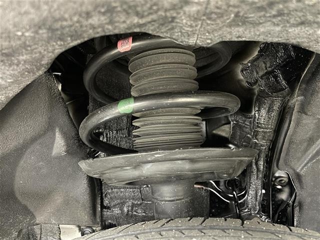 Toyota RAV4 2021 7988409-6