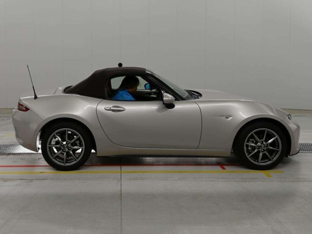 Mazda ROADSTER 2023 7988916-3