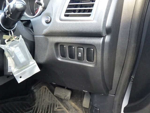 Mitsubishi RVR 2011 7983873-6