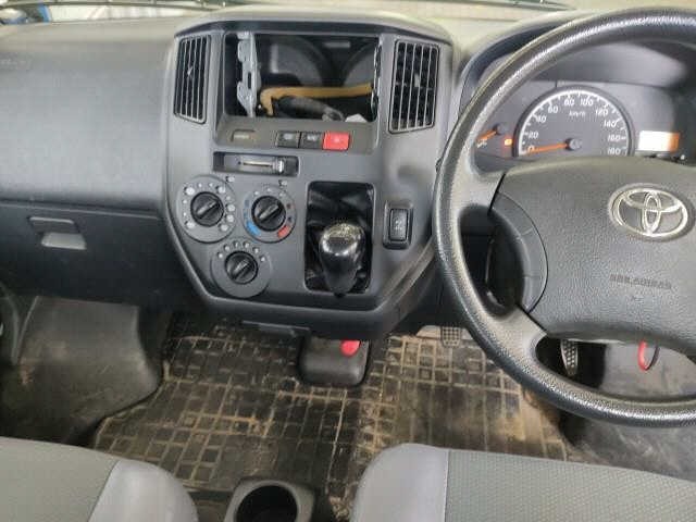 Toyota TOWNACE VAN 2015 7988082-6