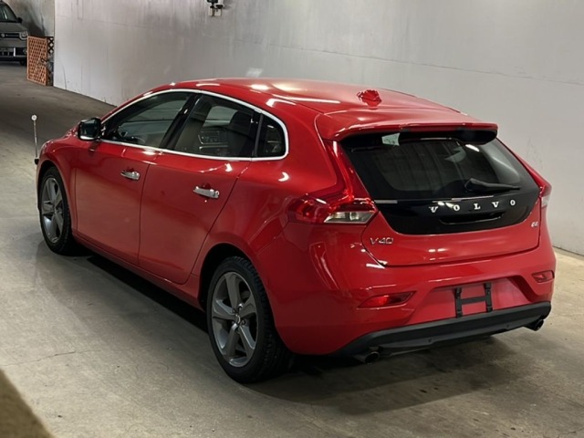 Volvo V40 2014 7988583-1
