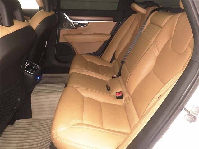 Volvo V90 2017 7984094-7