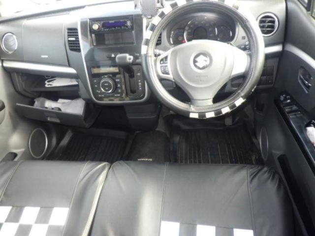 Suzuki WAGON R 2011 7984232-3