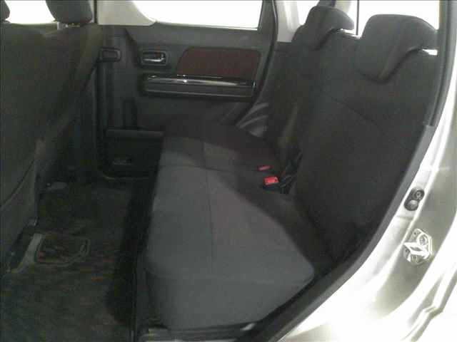 Suzuki WAGON R 2017 7984269-6