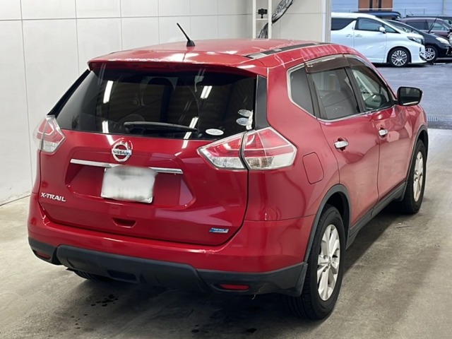 Nissan X-TRAIL 2014 7986693-1