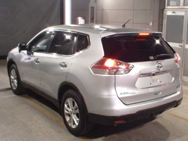 Nissan X-TRAIL 2016 7986711-1