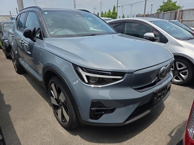 Volvo XC40 2022 7988570-0