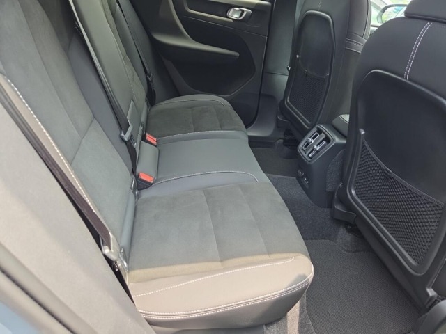Volvo XC40 2022 7988570-3