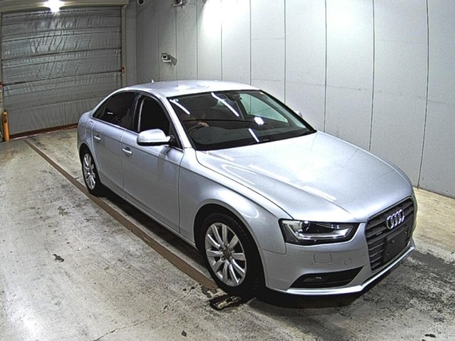 Audi A4 2013 7994946-0
