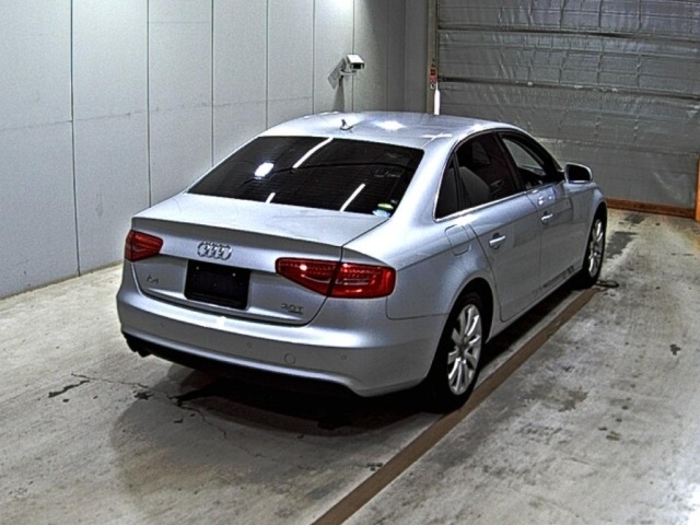 Audi A4 2013 7994946-5