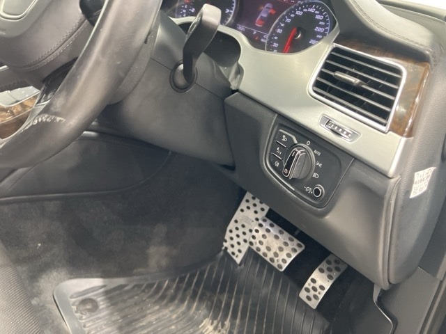 Audi A8 2012 8014469-6