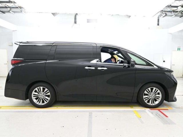 Toyota ALPHARD 2025 8014844-3