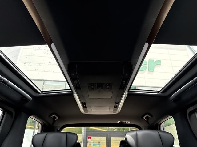 Toyota ALPHARD 2025 8015114-16