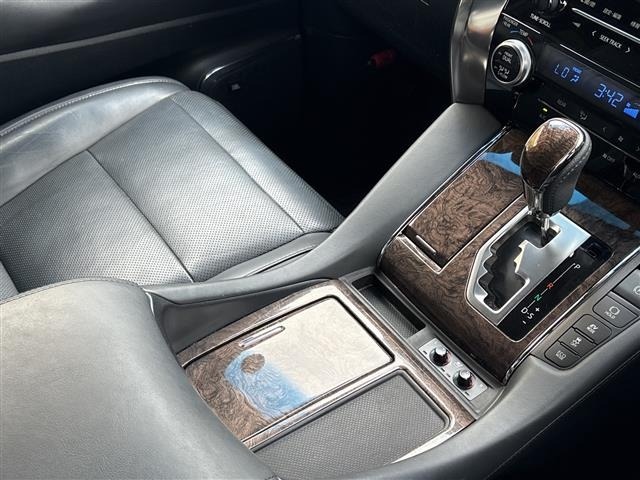 Toyota ALPHARD 2018 8015183-5