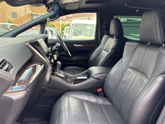 Toyota ALPHARD 2018 8015183-8